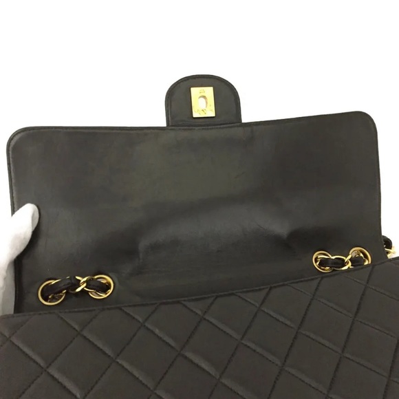 CHANEL Classic Black Leather Jumbo 30 / 24k Gold Chain Flap Bag +Card/Duster + - Picture 6 of 12